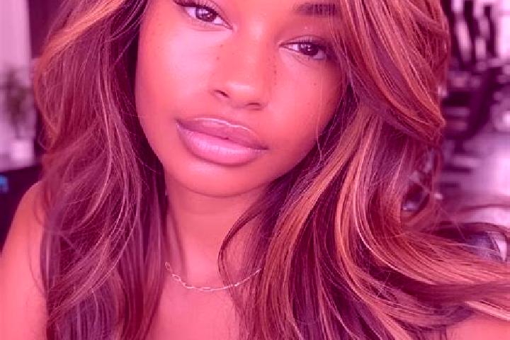 Kinsley, 24, a dark blonde hazel-eyed indian companion based in Mrayun. Offering Couples, Striptease, BDSM, Erotic Massage, CIM. Available for incall and out...