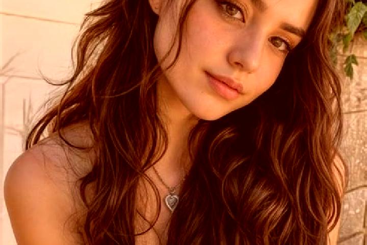 Kinsley, 24, a dark blonde hazel-eyed middle eastern companion based in Schramberg. Offering Couples, Domination. Available for incall and outcall, day and e...