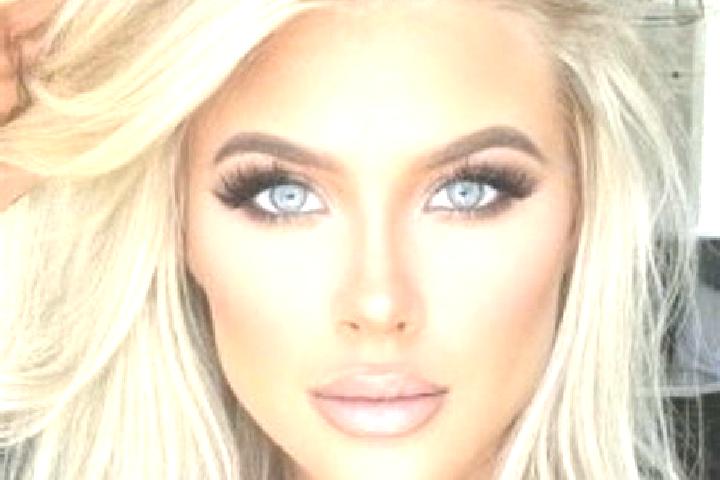 Kinsley, 24, a platinum blonde grey-eyed middle eastern companion based in West Croydon. Offering Prostate Massage, A-Level, 69, Dinner Date, Roleplay. Avail...