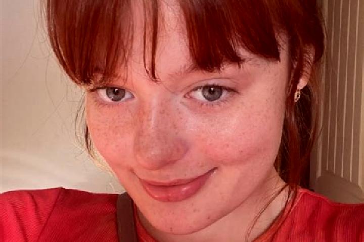 Kinsley, 24, a red grey-eyed caucasian companion based in Casale. Offering Girlfriend Experience, BDSM, Striptease. Available for incall and outcall, day and...
