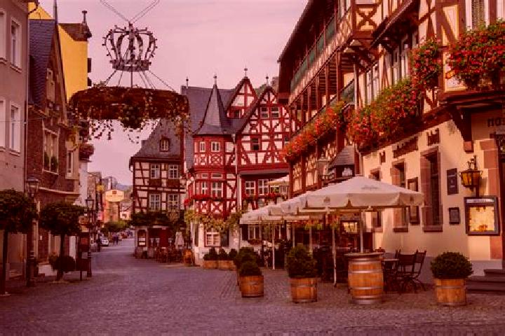 Kinsley, 24 — Escort in Bad Duerkheim, Germany
