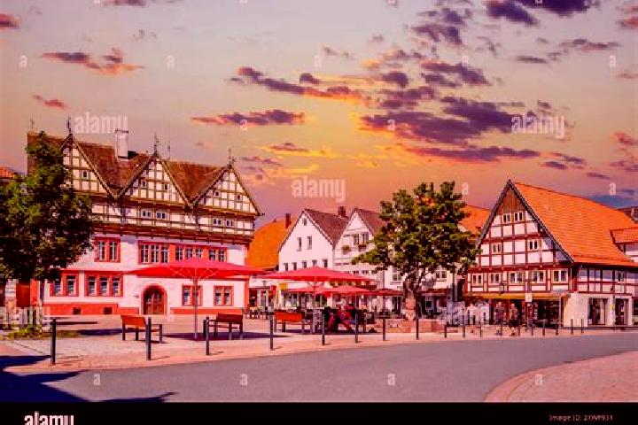 Kinsley, 24 — Escort in Blomberg, Germany