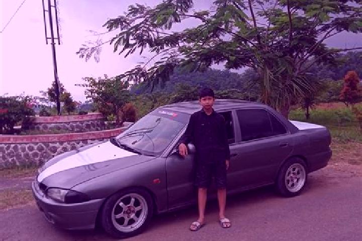Kinsley, 24 — Escort in Lambangan Wetan, Indonesia