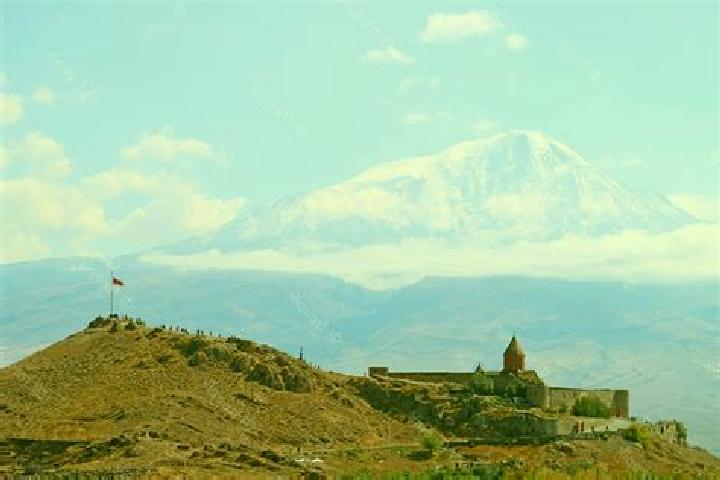 Kinsley, 24 — Escort in Mkhchyan, Armenia