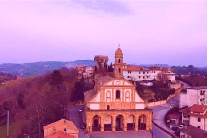 Kinsley, 24 — Escort in Monte Giberto, Italy