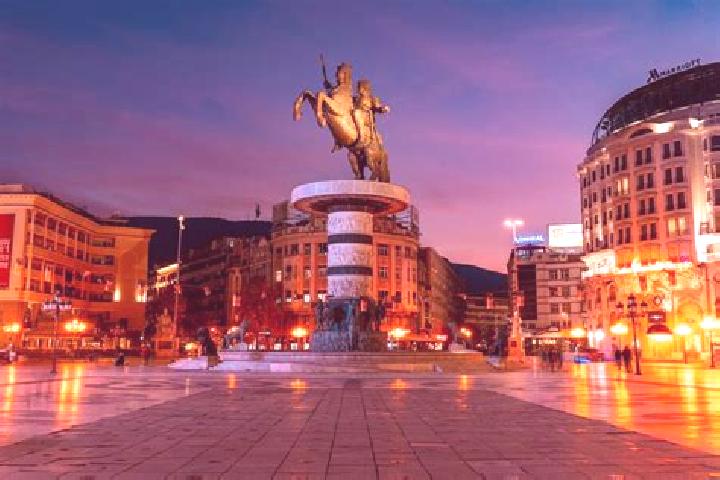 Kinsley, 24 — Escort in Mralino, North Macedonia