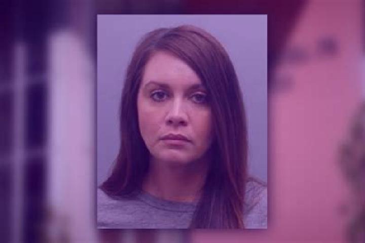 Kinsley, 24 — Escort in Richford, Canada