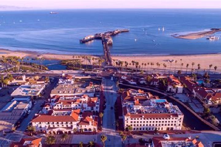 Kinsley, 24 — Escort in Santa Barbara, Peru