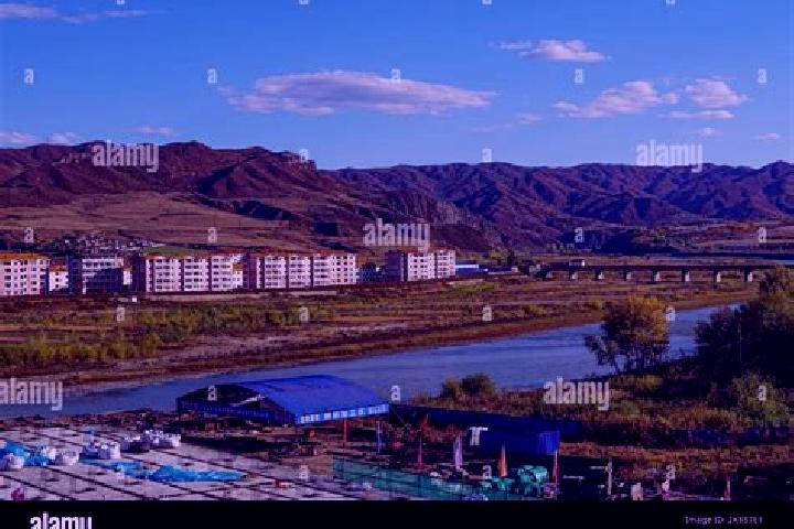 Kinsley, 24 — Escort in Tumen, China