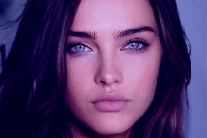 Kinsley, 25, a brunette green-eyed mixed companion based in Anguilla. Offering Couples, Girlfriend Experience, 69. Available for incall and outcall, day and ...
