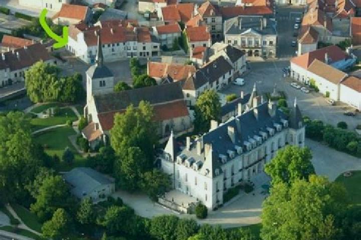 Kinsley, 25 — Escort in Arc-en-Barrois, France