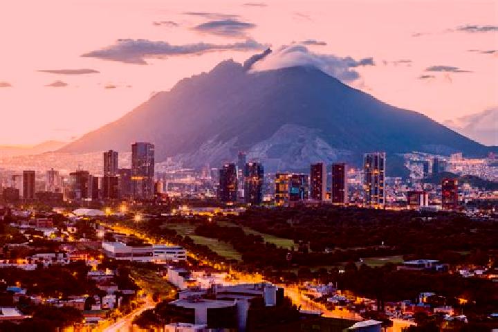 Kinsley, 25 — Escort in Bosques de San Pedro, Mexico