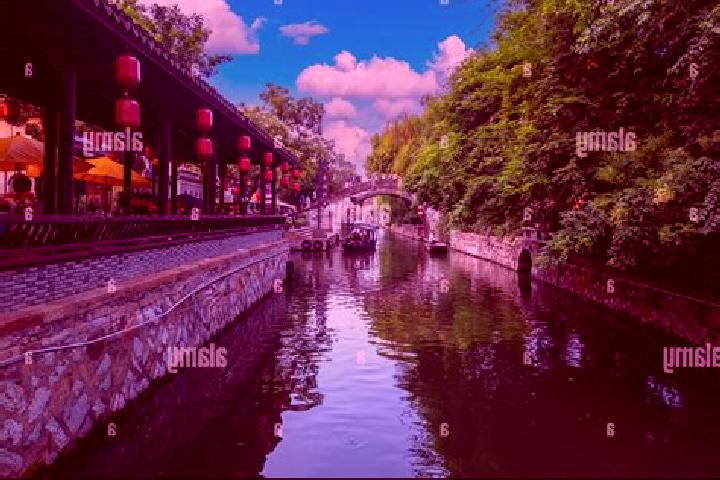Kinsley, 25 — Escort in Daixi, China
