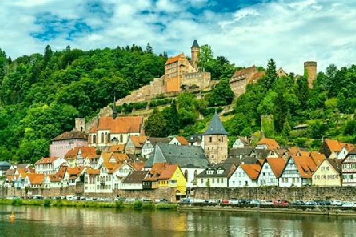 Kinsley, 25 — Escort in Hirschhorn, Germany