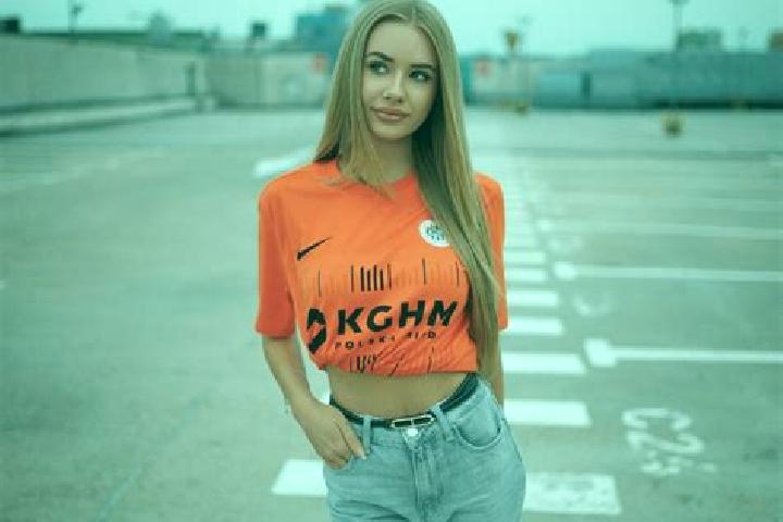 Kinsley, 25 — Escort in Lubin, Germany
