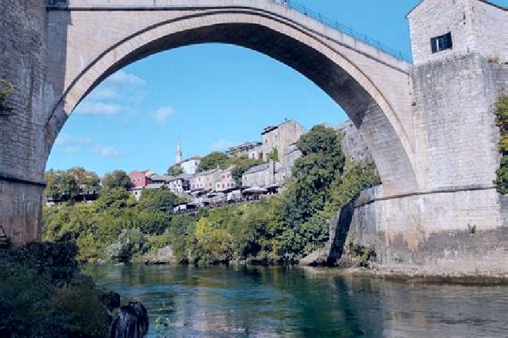Kinsley, 25 — Escort in Velika Obarska, Bosnia and Herzegovina