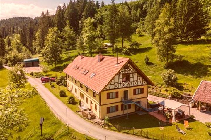 Kinsley, 25 — Escort in Weiler-Simmerberg, Germany