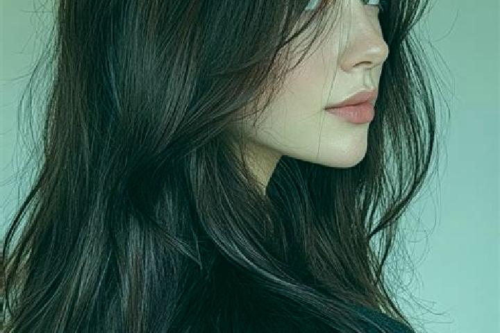 Kinsley, 26, a auburn brown-eyed middle eastern companion based in Soro. Offering Domination, CIM, OWO. Available for incall and outcall, overnight bookings ...