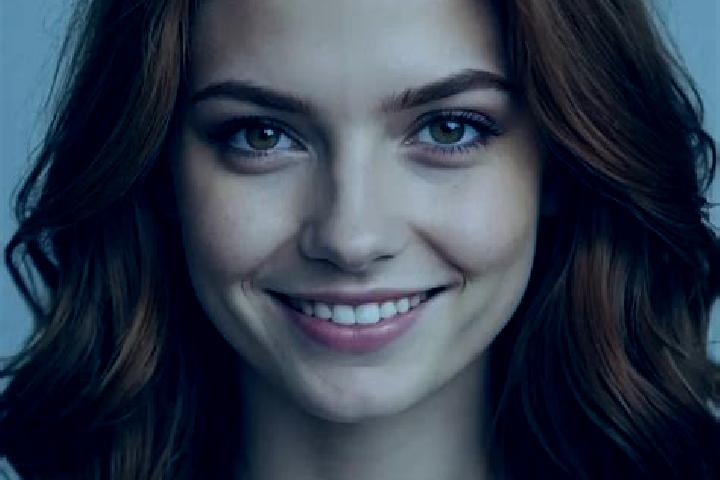 Kinsley, 26, a auburn hazel-eyed european companion based in Primera Seccion. Offering Party Girl, Duos, Dinner Date, Fetish. Available for incall and outcal...