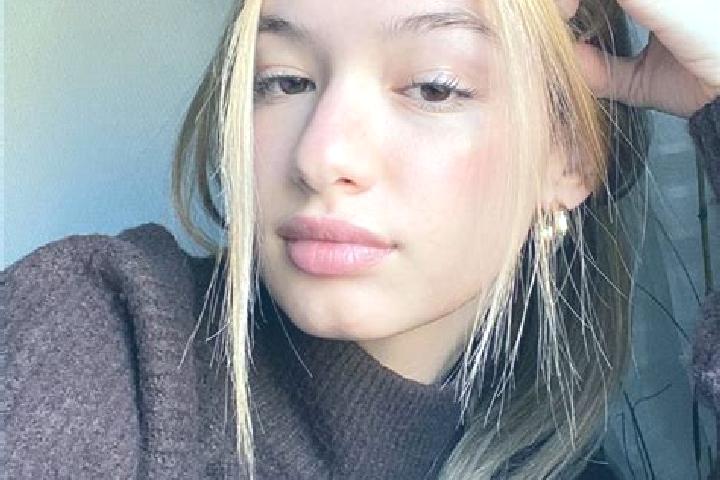 Kinsley, 26, a blonde brown-eyed indian companion based in Beluk. Offering Roleplay, A-Level, Tantra, Domination. Available for incall and outcall, day and e...