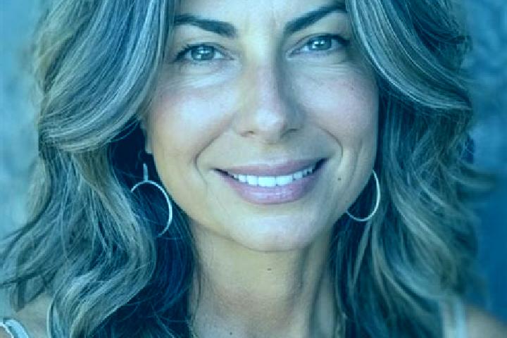 Kinsley, 26, a brunette grey-eyed latina companion based in Frumusita. Offering Prostate Massage, Party Girl, Girlfriend Experience. Available for incall and...