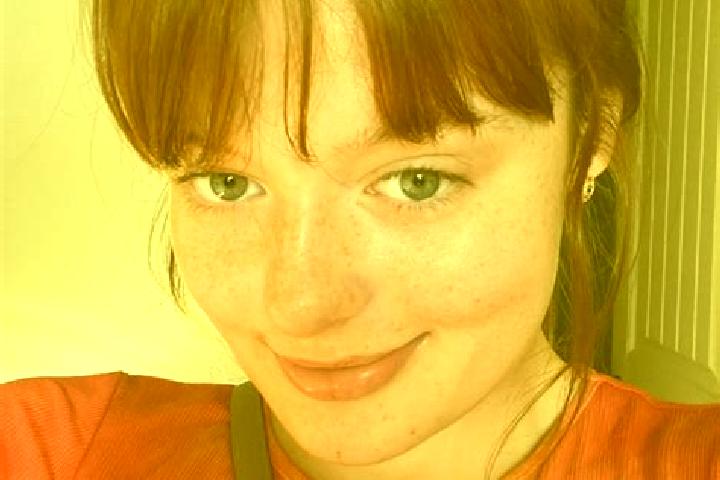 Kinsley, 26, a red brown-eyed mixed companion based in Cornu de Sus. Offering Roleplay, Striptease, Domination, BDSM, Couples. Available for incall and outca...