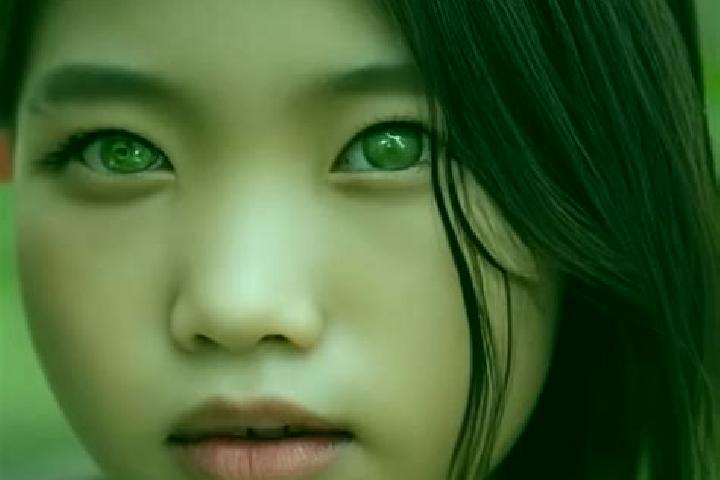 Kinsley, 26, a red green-eyed asian companion based in Porpetto. Offering BDSM, Dinner Date. Available for incall and outcall, overnight bookings available.