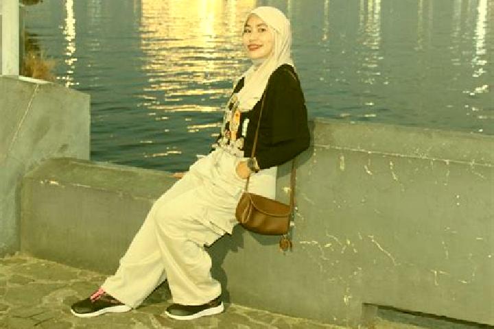 Kinsley, 26 — Escort in Sinjai, Indonesia