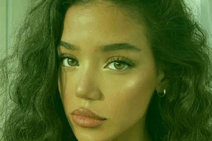 Kinsley, 27, a black brown-eyed mixed companion based in Kotturu. Offering Party Girl, Overnight, Deep French Kissing. Available for incall and outcall, day ...