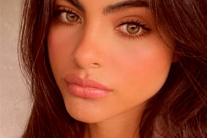 Kinsley, 27, a brunette dark-eyed middle eastern companion based in Rodvig. Offering Domination, Dinner Date, GFE. Available for incall and outcall, day and ...