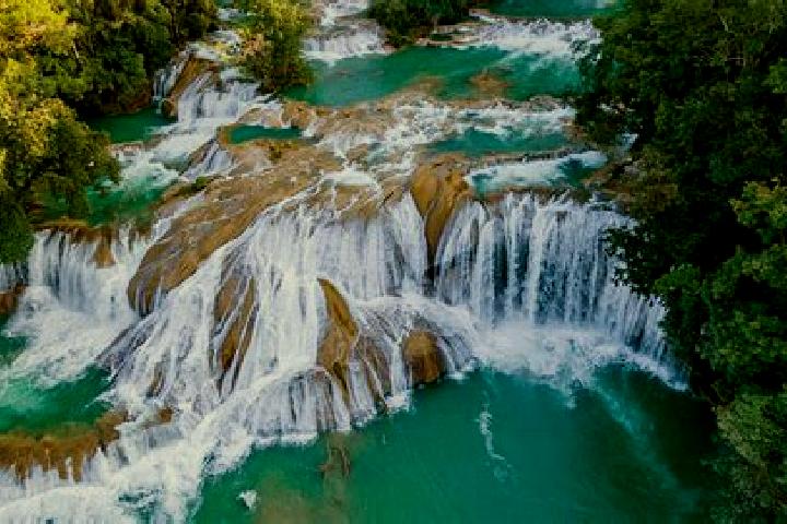 Kinsley, 27 — Escort in Agua Azul do Norte, Brazil