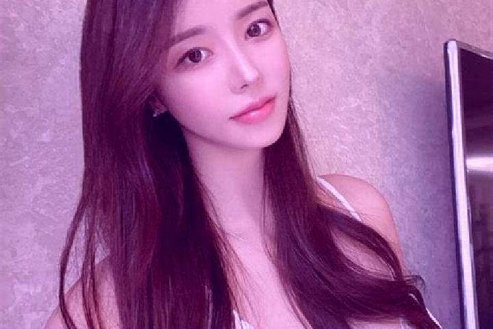 Kinsley, 27 — Escort in Bangdong, China