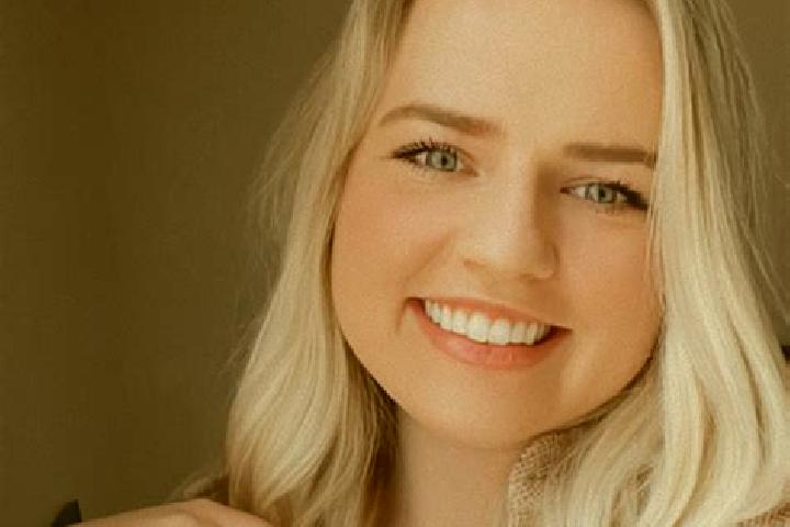 Kinsley, 27 — Escort in Elberton, United States