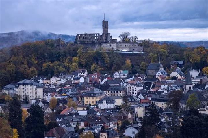 Kinsley, 27 — Escort in Koenigstein im Taunus, Germany