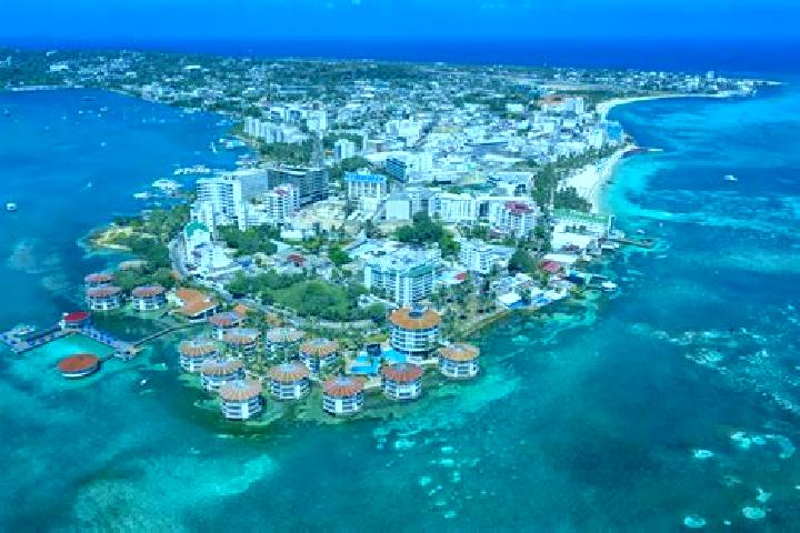 Kinsley, 27 — Escort in San Andres, Mexico