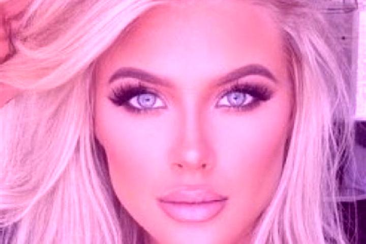 Kinsley, 28, a platinum blonde brown-eyed mixed companion based in Casignana. Offering Overnight, Massage, Party Girl. Available for incall and outcall, day ...