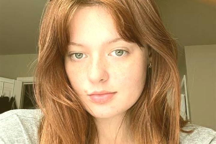 Kinsley, 28, a red blue-eyed indian companion based in Herrera de Soria. Offering Erotic Massage, OWO, Deep French Kissing. Available for incall and outcall,...