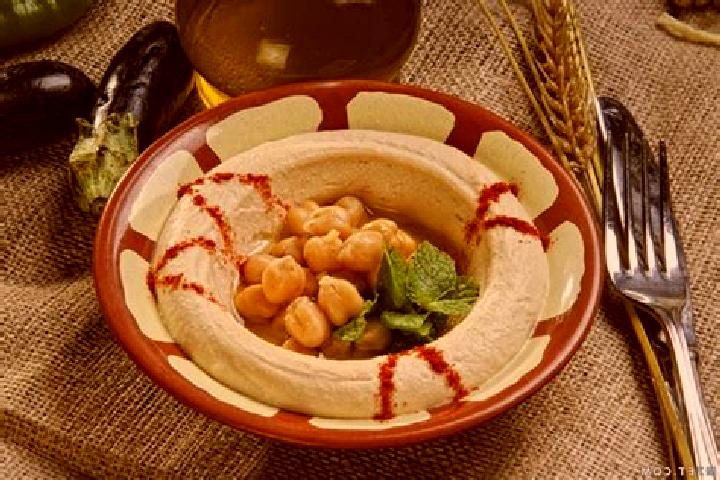Kinsley, 28 — Escort in Abu Hummus, Egypt
