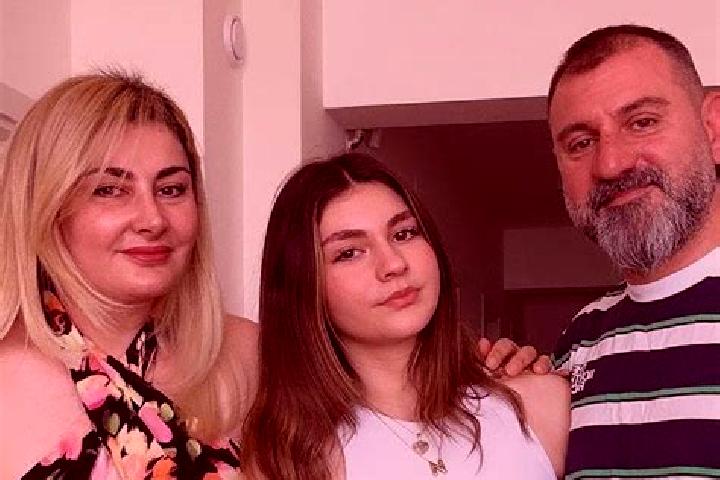 Kinsley, 28 — Escort in Atik, Turkey
