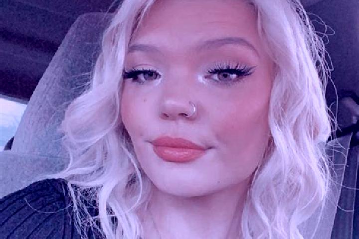 Kinsley, 28 — Escort in Kula, Turkey
