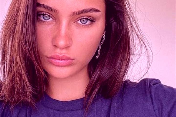 Kinsley, 29, a brunette amber-eyed mixed companion based in Leninskoye. Offering Dinner Date, Couples, Erotic Massage, OWO, Party Girl. Available for incall ...