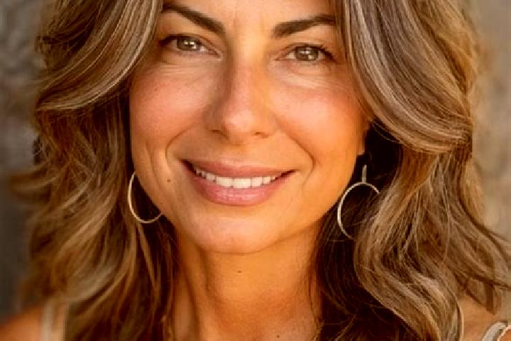 Kinsley, 29, a brunette grey-eyed latina companion based in La Zacualpa. Offering CIM, Couples, Striptease. Available for incall and outcall, day and evening...