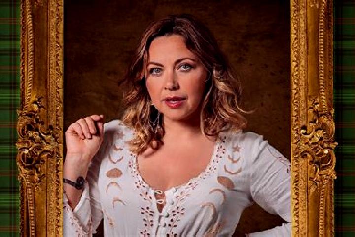 Kinsley, 29 — Escort in Amparo, Brazil