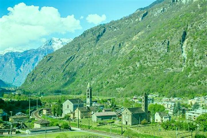 Kinsley, 29 — Escort in Giornico, Switzerland