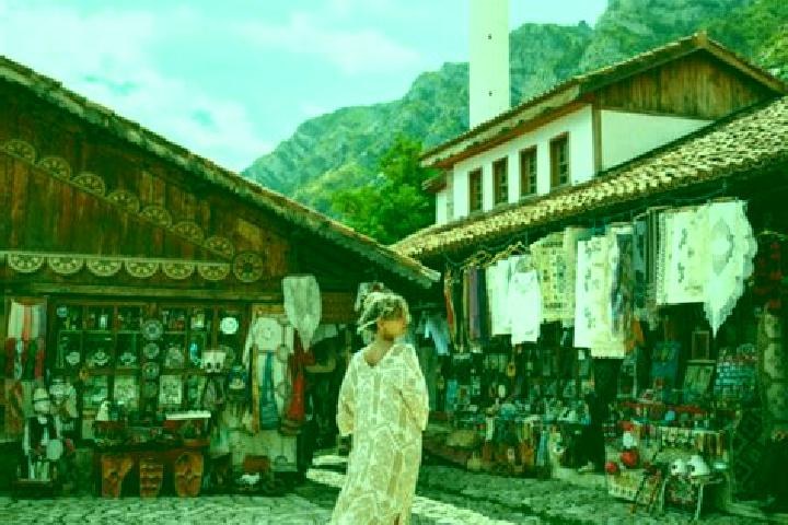 Kinsley, 29 — Escort in Kruje, Albania