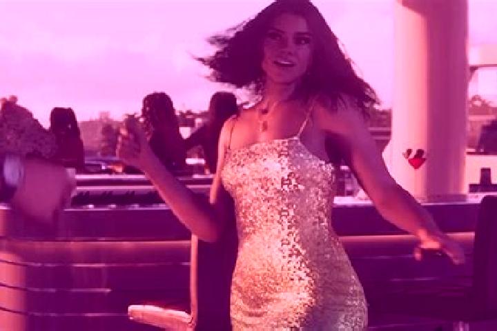 Kinsley, 29 — Escort in Luica, Romania