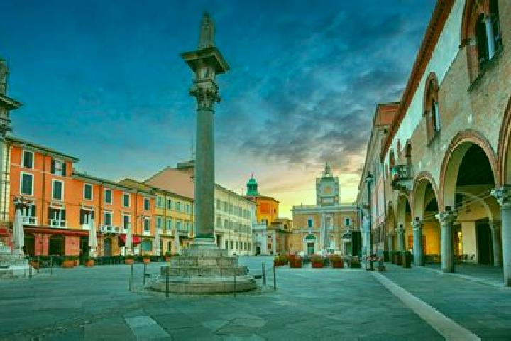 Kinsley, 29 — Escort in Ravenna, Italy