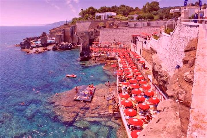 Kinsley, 29 — Escort in Santa Cesarea Terme, Italy