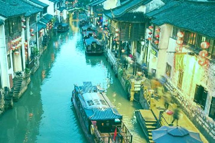 Kinsley, 29 — Escort in Suizhou, China