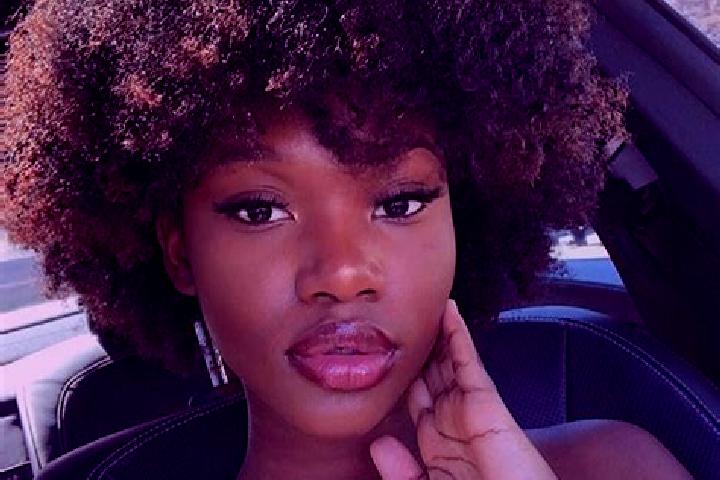 Kinsley, 30, a black dark-eyed ebony companion based in Zoumachang. Offering Dinner Date, Erotic Massage, Prostate Massage, GFE, Party Girl. Available for in...